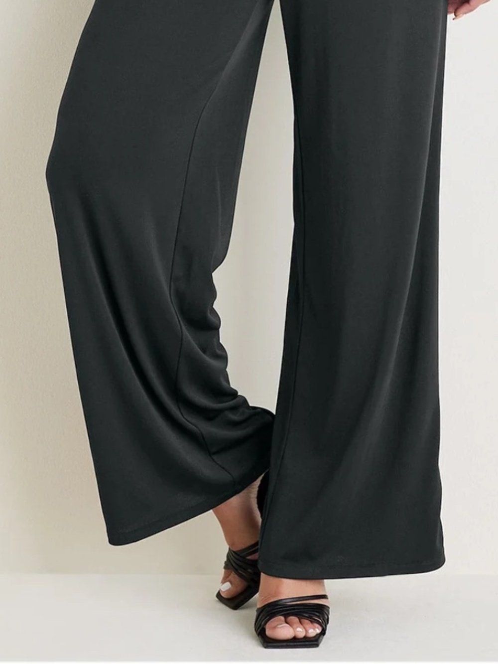 VENUS Volume Sleeve Detail Jumpsuit - Jet Black NEW - Picture 7 of 9